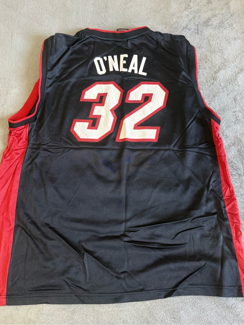 Basketball Jersey Shaq O’neal nba miami heat size XL Reebok